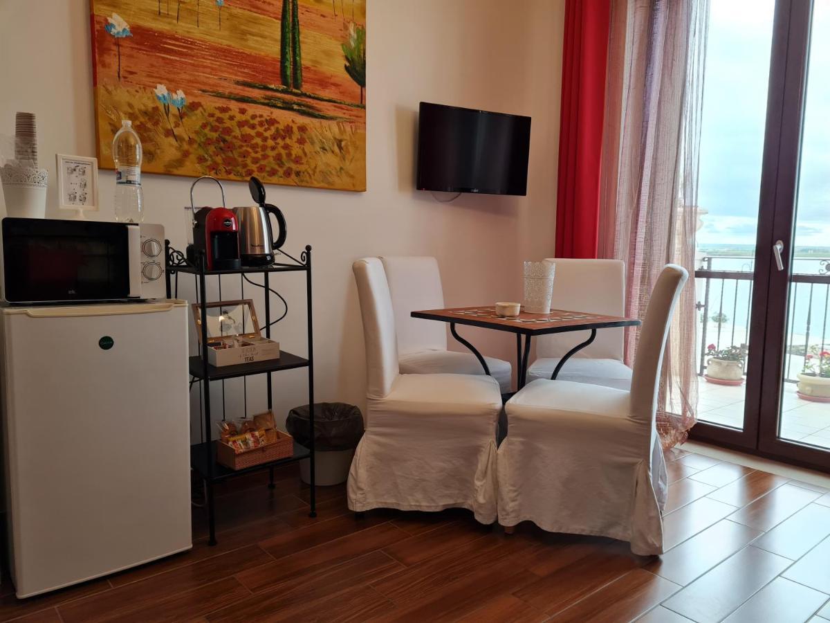 L'Isola Aer B&B Lesina Eksteriør bilde